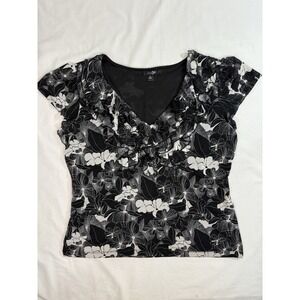East 5th black and white printed Floral short sleeve blouse size XL